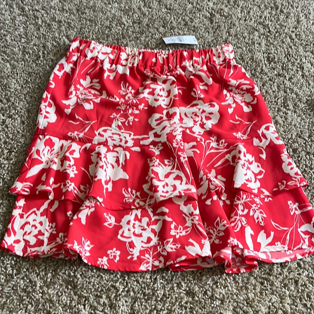 NWT Loft Outlet coral size small ruffle mini skirt